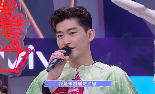  录制|张翰上《快本》被提及初恋，下意识说了一句话，让郑爽陷入两难