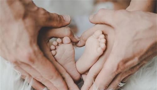 生孩子|家庭生活稳定,是生孩子的最佳时间?看完这3个理由,你还想等吗
