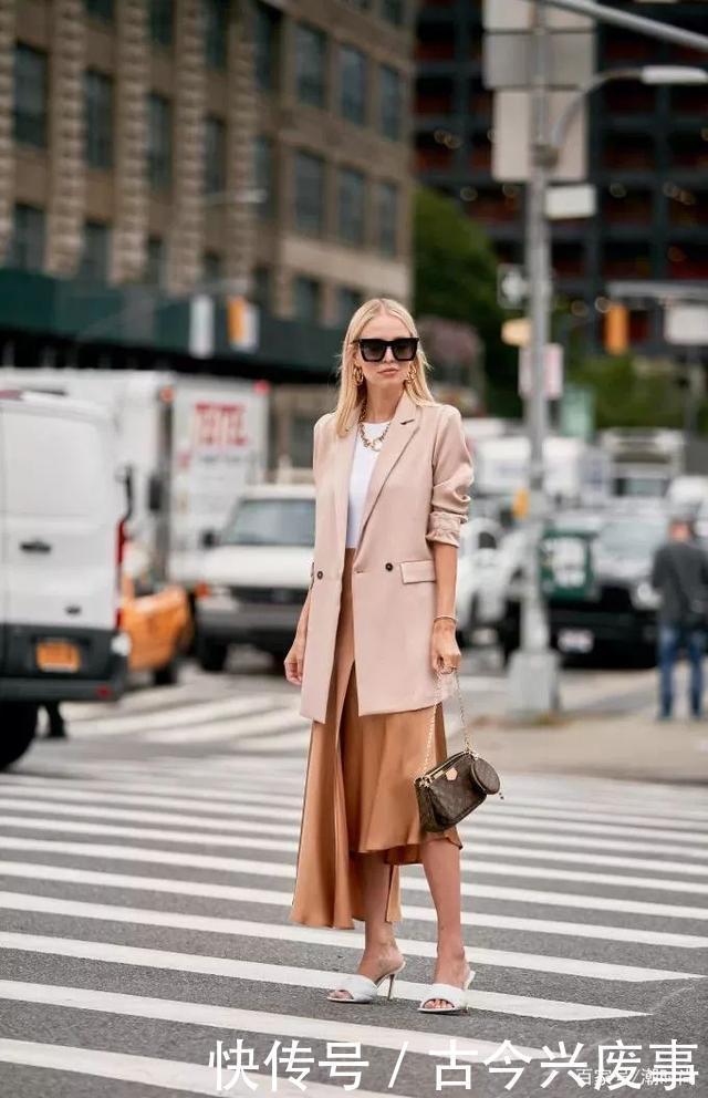 2020秋冬十大流行色,保存着我们不被消磨的热情与幻想~