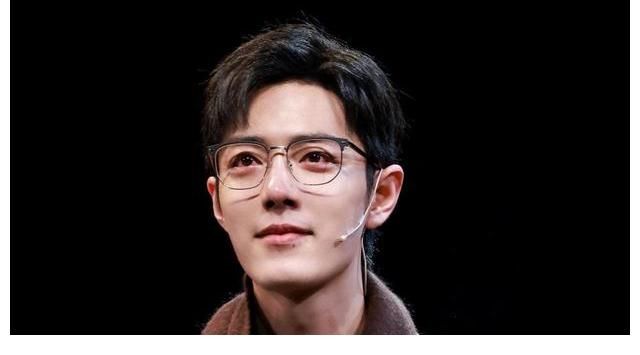 肖战|肖战粉丝被路人称赞，环保“红海”万众瞩目，假粉却出来搞事情