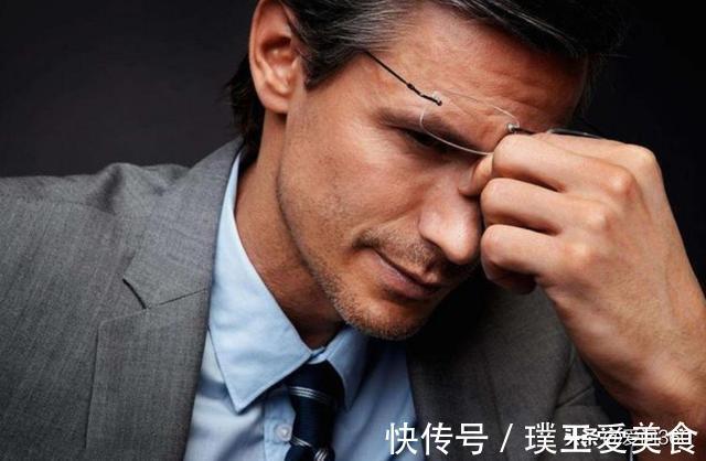 衰老|加速男性衰老的几个行为，烟并不是第一，榜首是哪个？