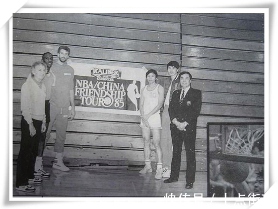 中国男篮|叹息!1987年他成为NBA首位中国球员,却因“厕所门”断送生涯