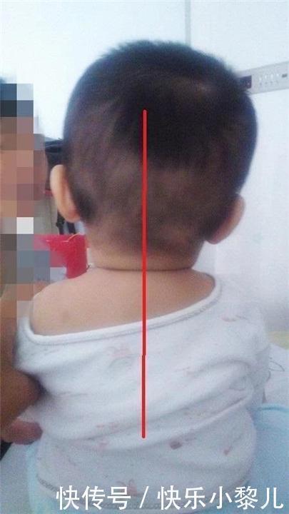 脊椎|小心把新生儿抱成“歪脖子”这种毁身高的抱姿，很多家长都在犯