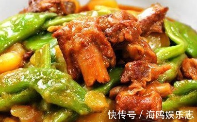 维生素b|排骨软烂豆角入味,搭配的很完美,营养丰富不说,三日绕梁香
