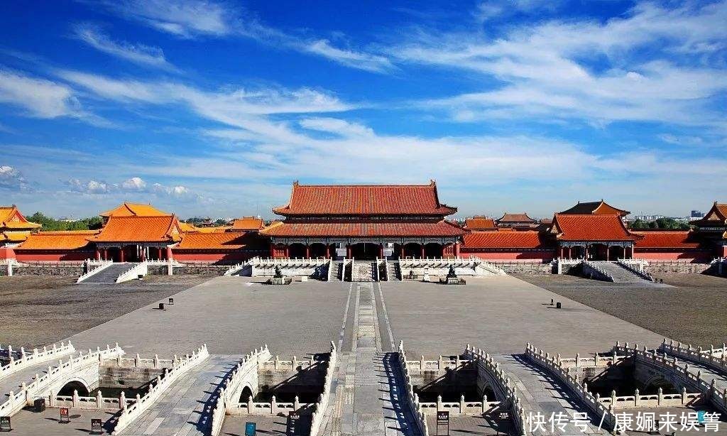 坐北朝南|你知道吗?盖房子为什么“坐北朝南”,原来都是因古人的一种说辞