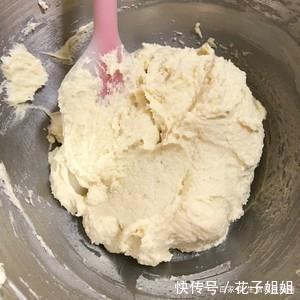  奶茶|这么美好日子里面，我们一起来做曲奇饼，喝杯奶茶好了！