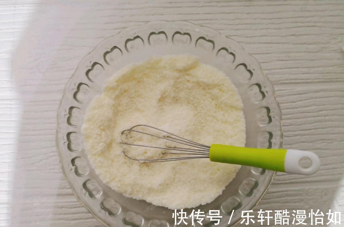 低筋面粉|苹果造型的蛋糕,好看又好吃,几分钟就能学会