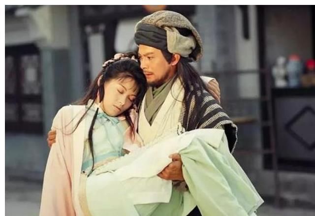 去世|辽国尊贵的陈国公主，年仅18去世，为何戴着黄金面具与舅舅合葬？