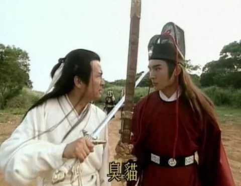 穿紅衣服最帥的男人長這樣