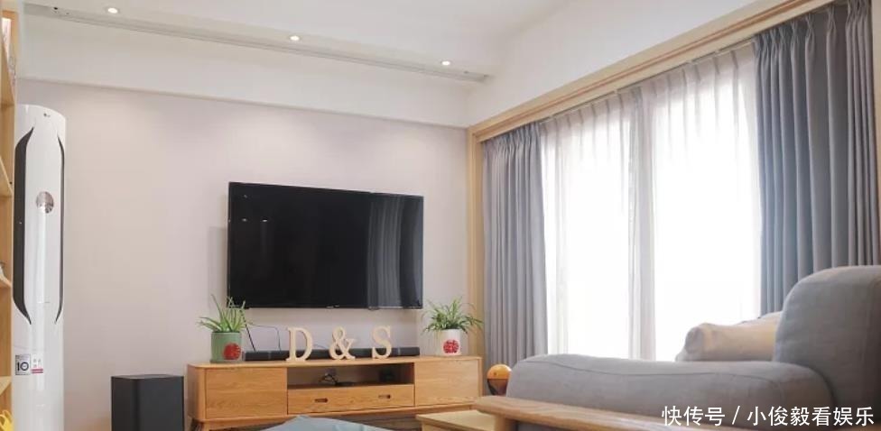 原木|56平小婚房，沙发不靠墙等于“多间房”全屋实用极了，晒晒