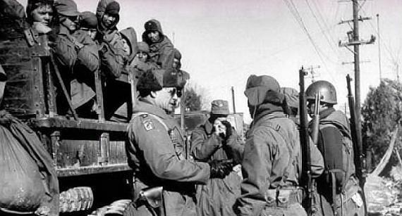 停止|志愿军疲惫不堪停止攻击后,金日成说了一句话,让人无法理解!