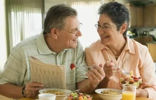 老年|男性过了60岁，若能顺利完成5件事，说明身体素质还不错