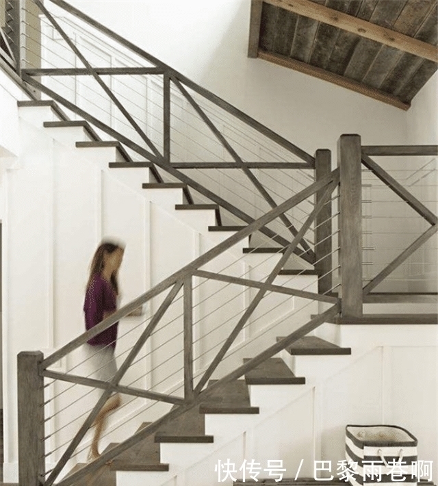 螺丝没工具拧不开?教你一个窍门,不用扳手不用工具,一拧就开