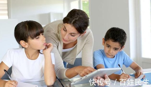 二胎家庭|哥哥辅导妹妹写作业,几乎接近崩溃,妈妈一开始是你说要妹妹的