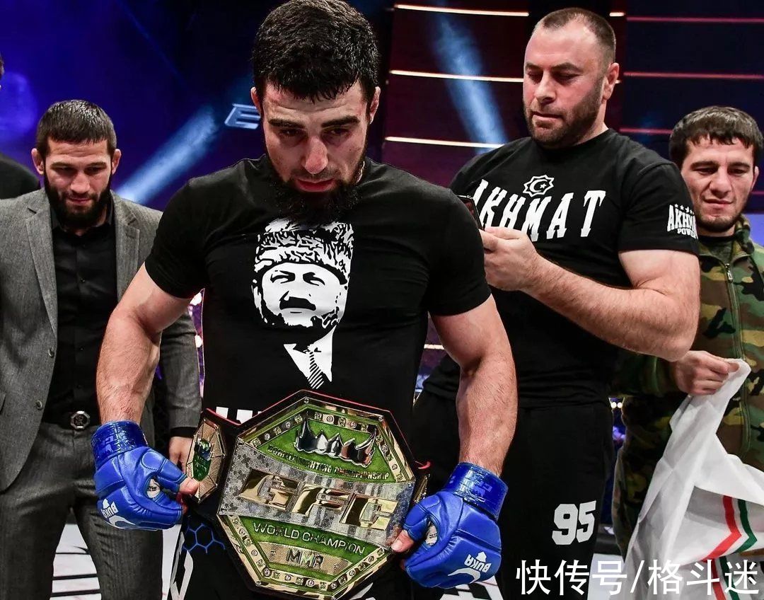 ko|昨天，小鹰赛事惊现“飞翔拳”KO！历史首例