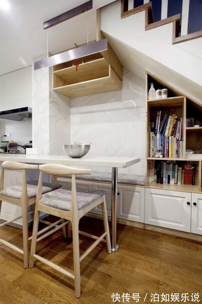 实用|楼梯只用来上下楼学会这么设计,书房、储物间都有了,太实用!