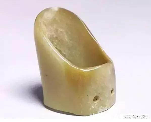 中国人#我是玉雕师,你知道在古代玉扳指是用来做什么的吗?