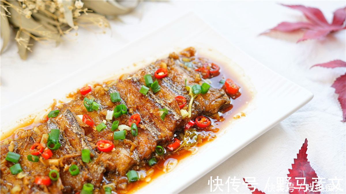 带鱼表面的白粉,到底是精华还是垃圾处理正确,带鱼好吃无腥味