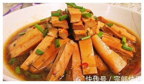 美食|美食推荐水萝卜烧牛肉、柠檬凤爪、梅菜五花肉、卤豆腐干的做法