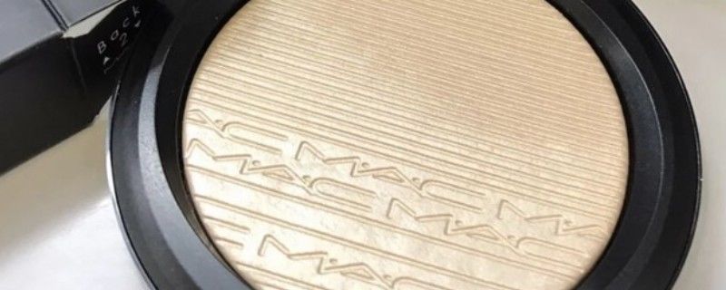 妆容|mac生姜高光用在散粉后吗