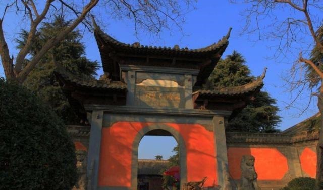 自刎|项羽在哪里自刎，乌江还是长江