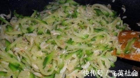 冬天了，多给孩子做这菜，相当于10杯牛奶，补钙多，营养又美味