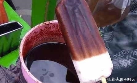 小时|大爷集市卖自制冰棍,开始没人买,只因加了这一步一小时赚200