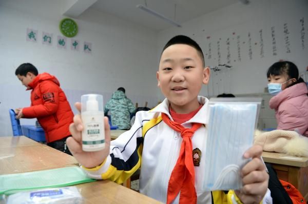 复学|久违的校园，我们回来了！记者直击哈尔滨中小学复学首日