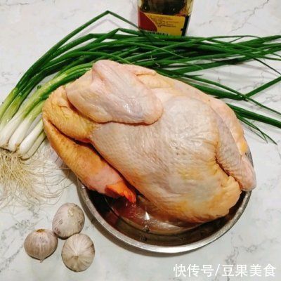 福气年夜菜丨唇齿留香的葱香酱油鸡