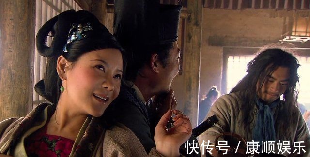 张青&鲁智深与武松的区别从十字坡这件事就能看出,不在一个层次