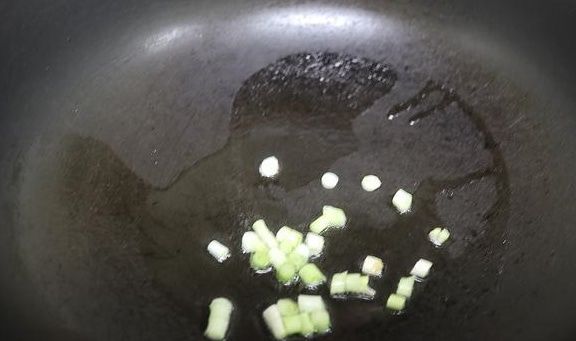 爽口|立秋后多吃这菜，原汁原味真爽口，自带清香，几分钟出锅超快