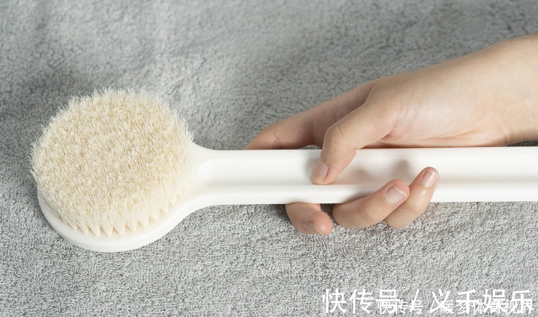 臭剂|建议大家:如果不差钱,给卫生间添置5件“高级货”,幸福感倍增