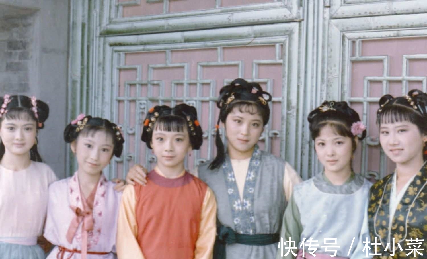 体面@红楼梦中,丫头为何不想离开贾府,被赶出去宁愿去死