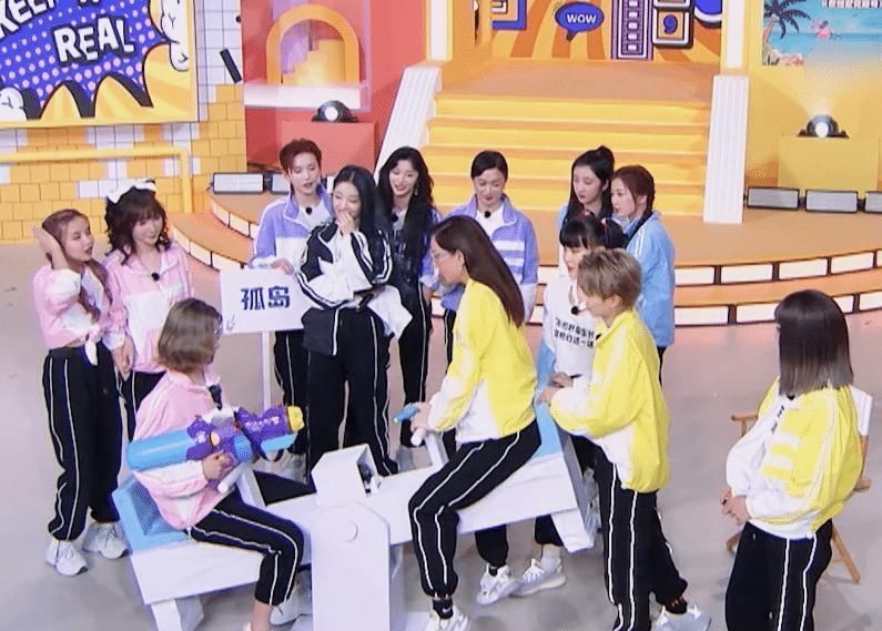 被問最討厭鞠婧祎的三個(gè)點(diǎn),許佳琪回答引關(guān)注,引發(fā)在場(chǎng)嘉賓不滿