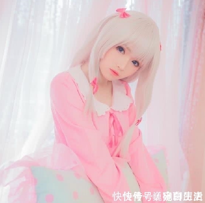 coser|小萝莉Cos和泉纱雾,看到这坐姿,网友:不是专业的学不来