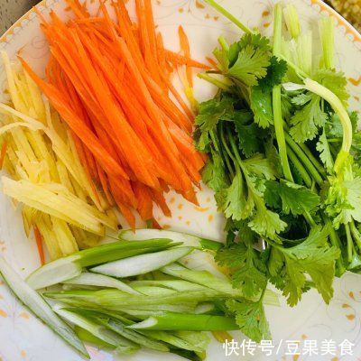 让人闻香止步的锅包肉（糖醋汁版）