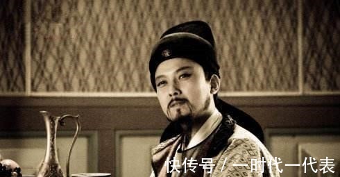 鲁地#李白被儒生讥讽，他笑着写了一首诗，成为千年来骂人的绝唱