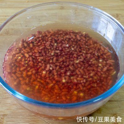 红豆馅儿|好吃到舔盘的黄金大饼，吃一次就上瘾