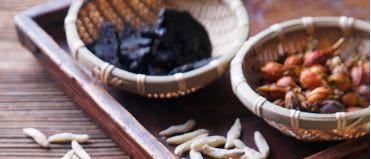 黑豆|女人白发多不用慌, 平时多吃这几样, 不用染白发慢慢变黑发