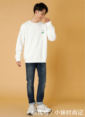 想要打造少年感? 试试白色系单品吧