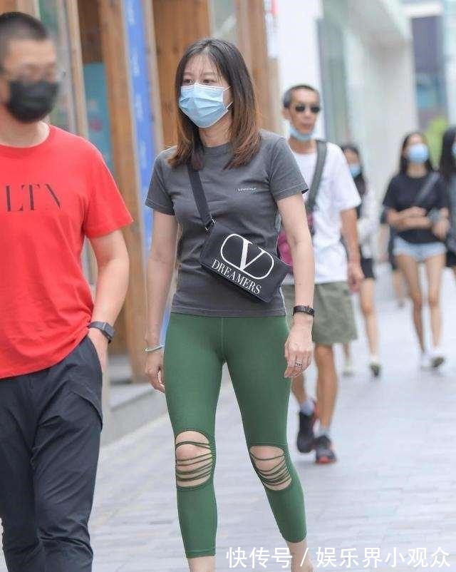 穿搭 打底裤才是穿搭主角,版型风格精致轻柔,时髦个性!