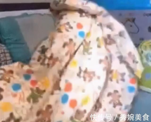 理发师|宝妈趁宝宝睡着,偷偷给宝宝剪成光头,宝宝醒来后的反应太搞笑