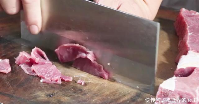 诀窍|牛肉总是咬不动潘哥教你小诀窍,色香肉嫩,一人吃一盘都不够