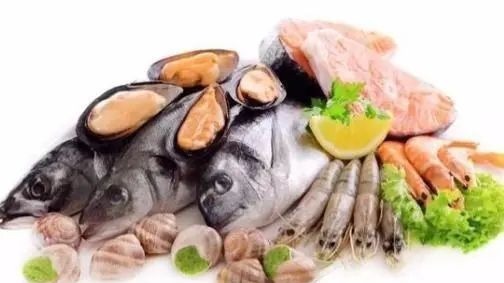 优质蛋白|鱼虾放冰箱里超过“这个时间”,多贵也得“扔掉”,值得收藏