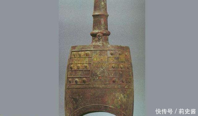 古董商|清洁工将3000年前珍宝砸碎后,20元卖给古董商,古董商你跑路吧