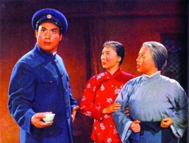 李少春|钱浩梁《红灯记》李玉和,红极一时,如今怎么样了