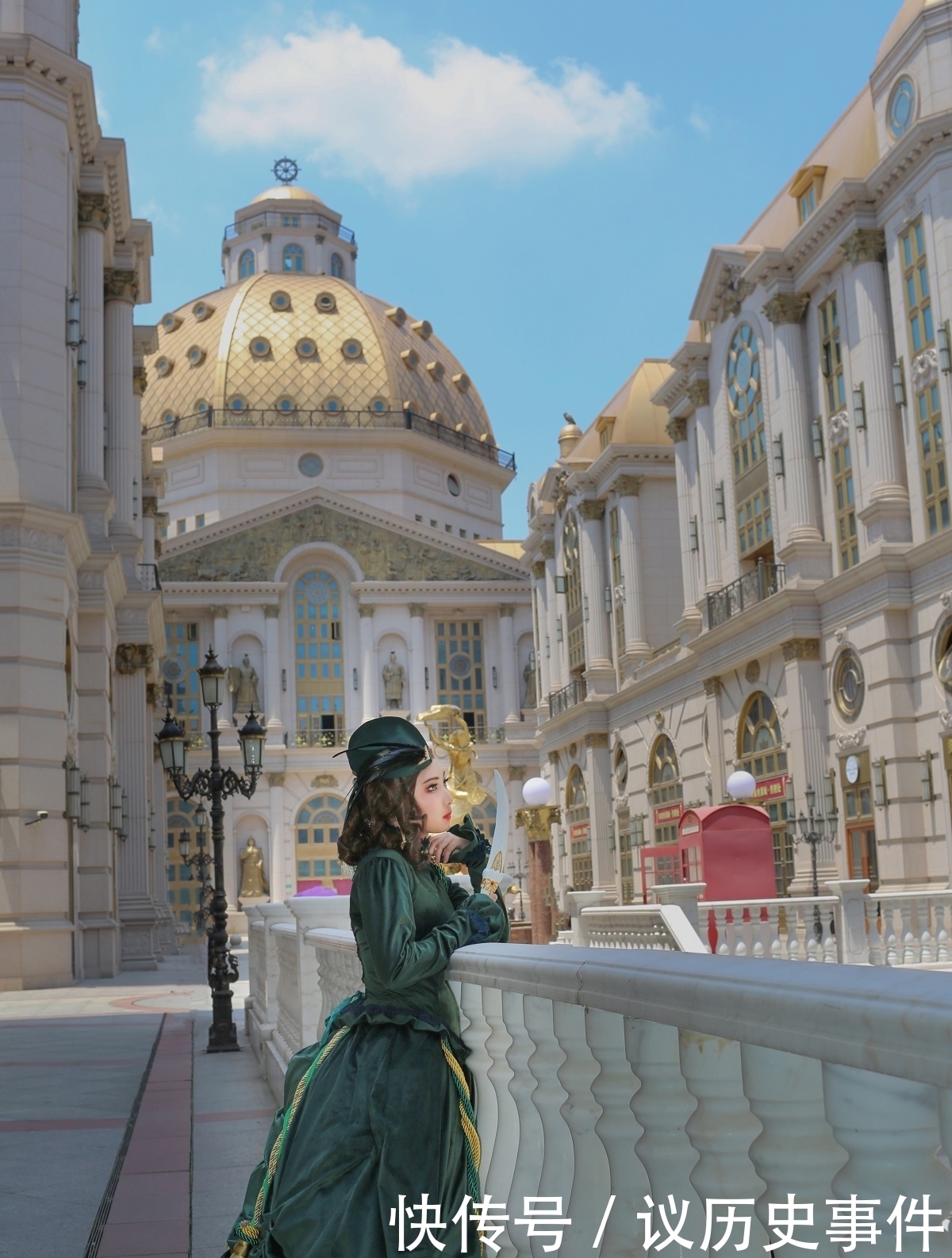 cos|《第五人格》红夫人斯嘉丽cos,优雅高贵,举手投足气质尽显!
