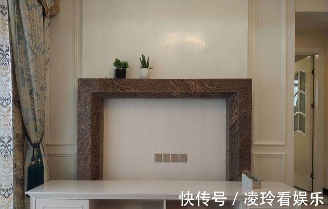 装修|98平简欧两居室装修,朋友都说好时尚,特别是客厅的玻璃门!