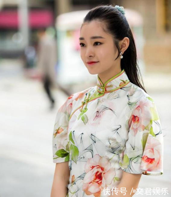 穿搭 经典款式的旗袍,教你怎么穿搭,各种身材都有一套旗袍穿搭法则