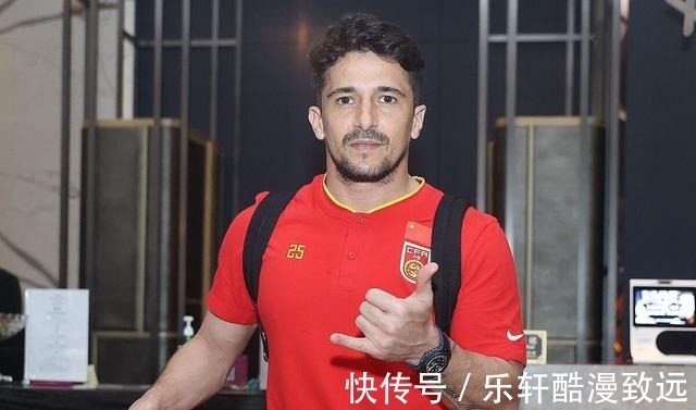 發(fā)聲|洛國富罕見發(fā)聲當著巴西媒體面，向國足表忠心，氣壞巴西球迷